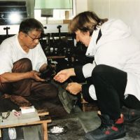Ontmoeting met Iwao Yamagishi traditioneel inktmaker Nara Japan 2004